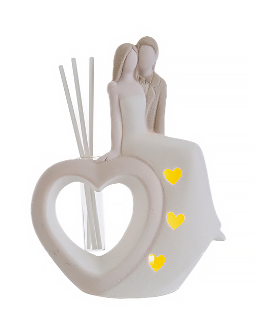 COPPIA SPOSI ABBRACCIO SEDUTI LED - immagine 2