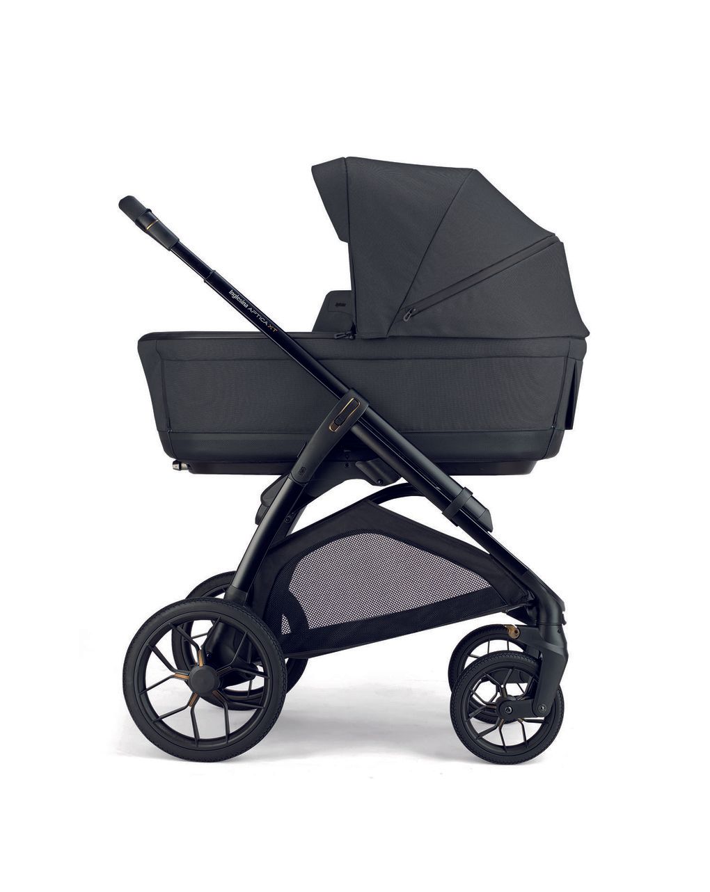 Aptica xt system quattro – magnet grey con telaio black e seggiolino auto darwin infant – inglesina - immagine 3